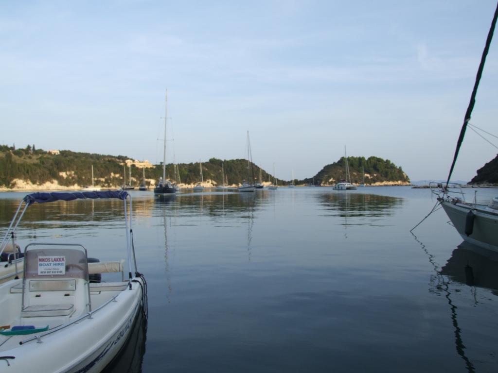 Lovely Lakka  Bagian luar foto